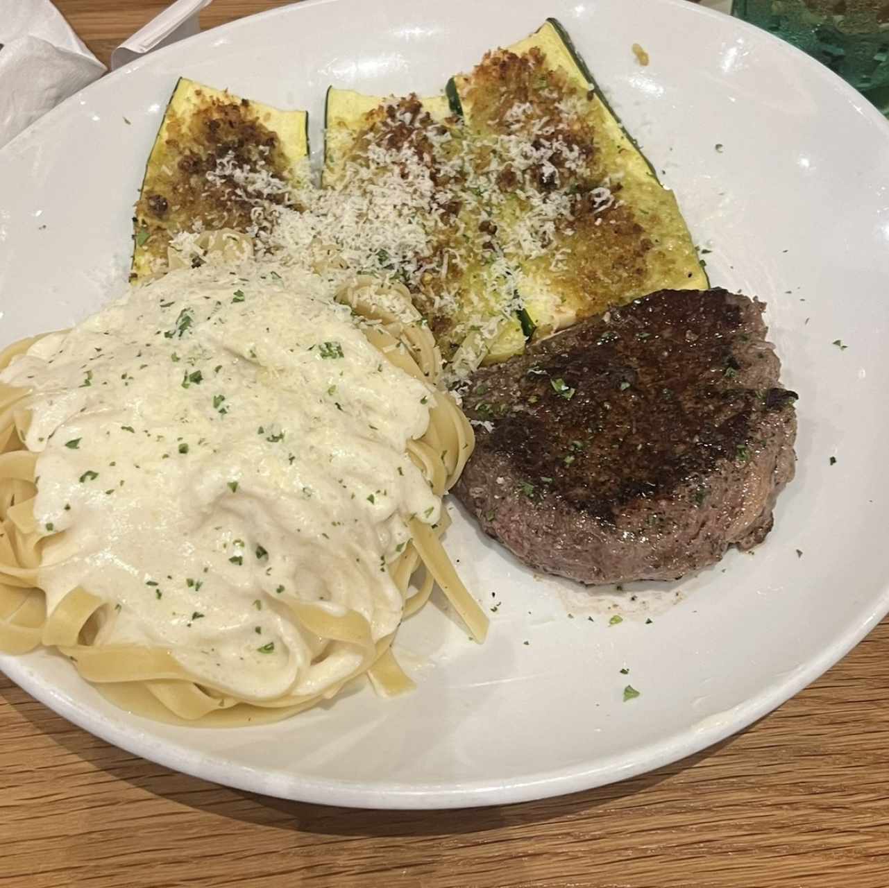 Amazing Alfredos - Fettuccine Alfredo