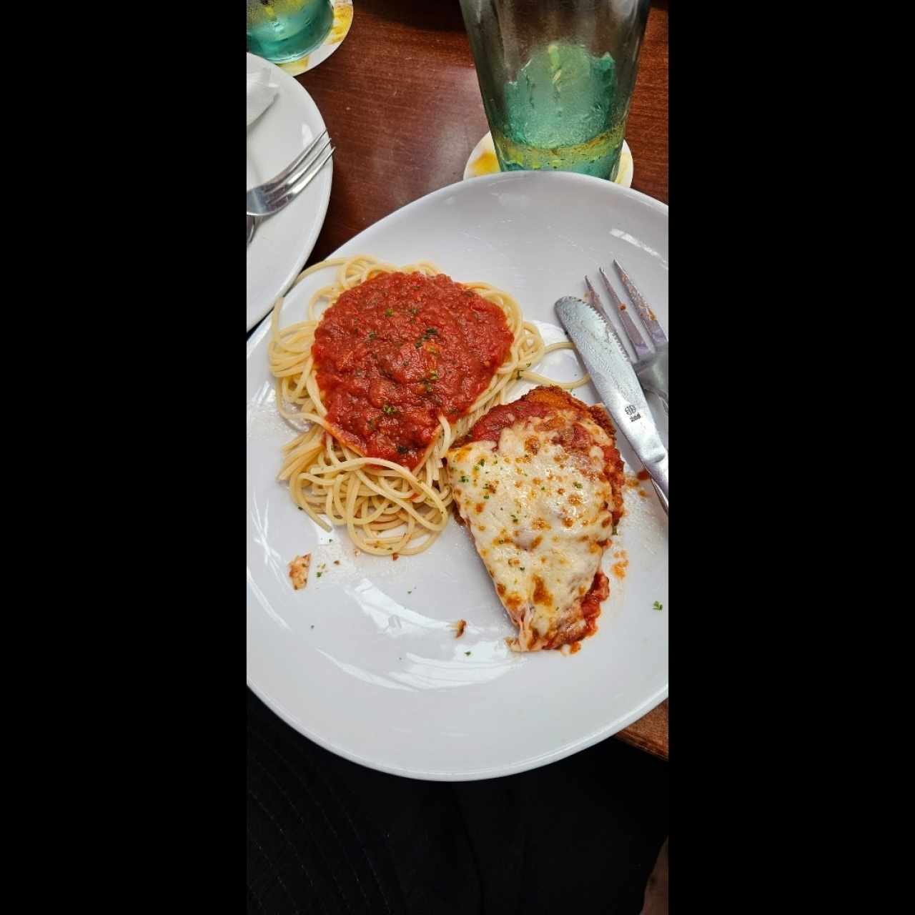 Amazing Alfredos - Chicken Alfredo