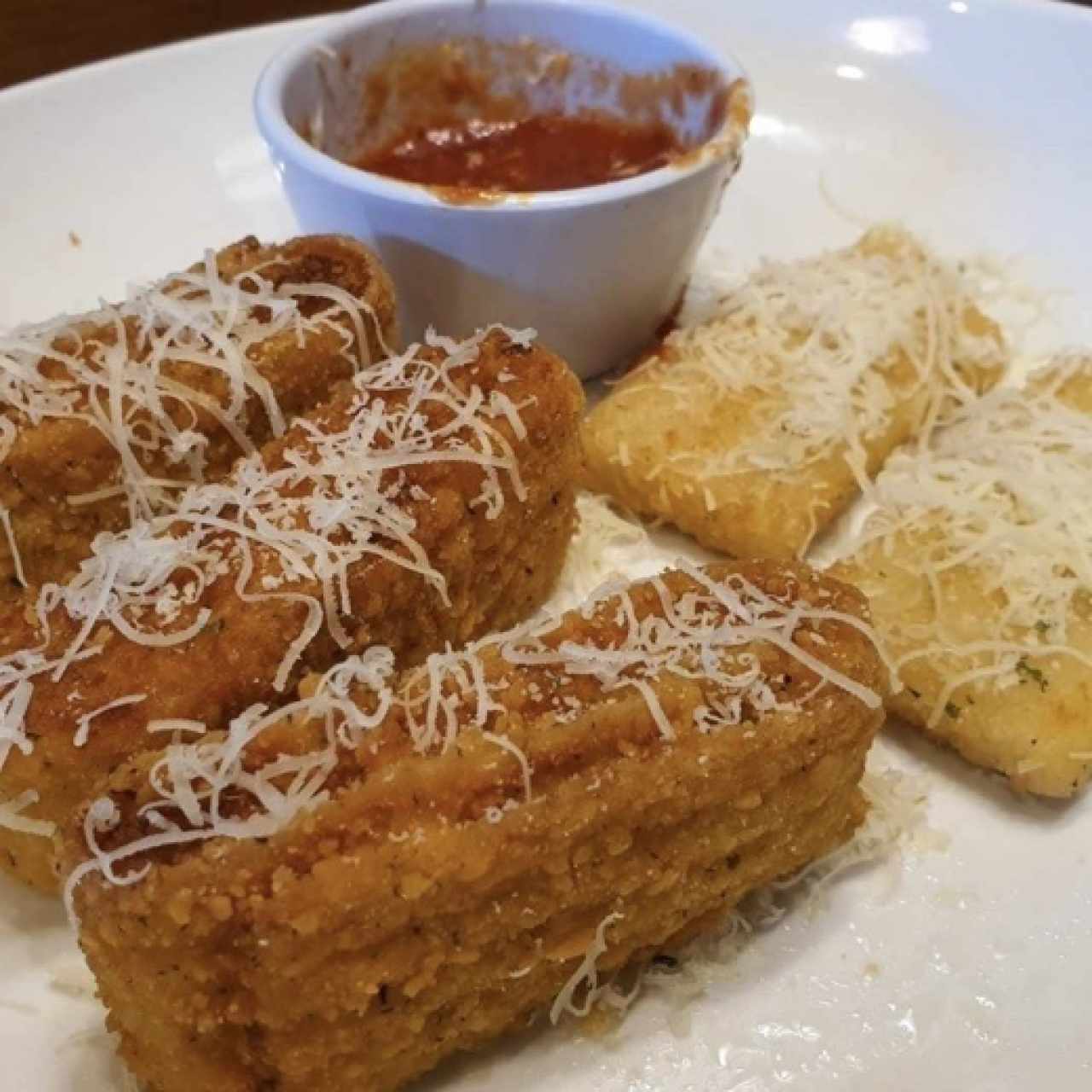 Appetizers - Fried Mozzarella