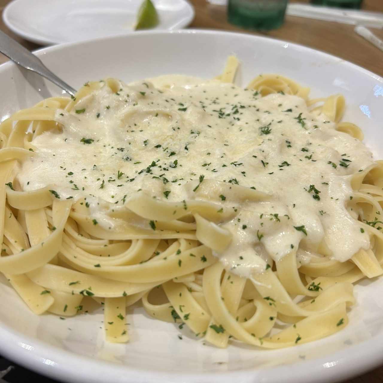 Amazing Alfredos - Fettuccine Alfredo