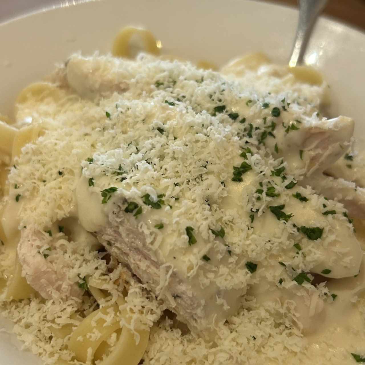 Amazing Alfredos - Chicken Alfredo