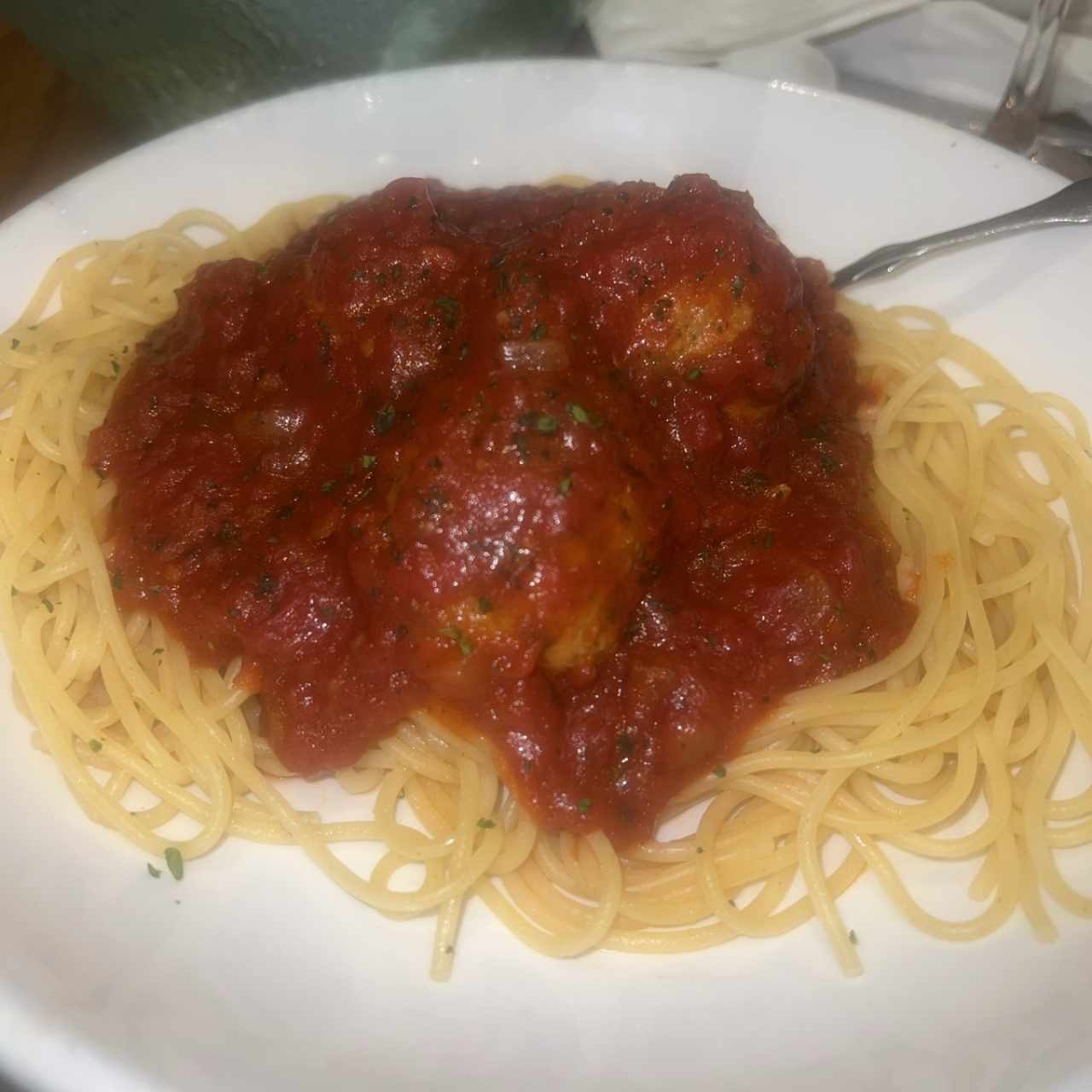Classic Entreés - Spaguetti & Meatballs