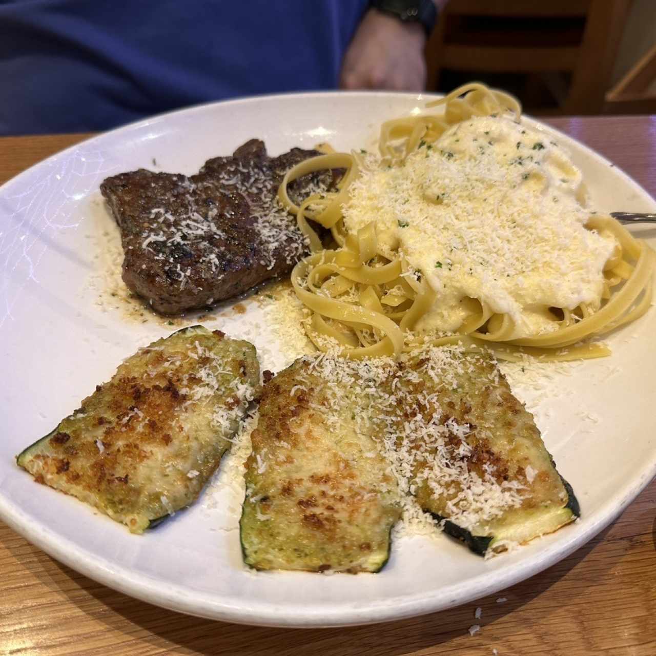 Classic Entreés - Steak Alfredo