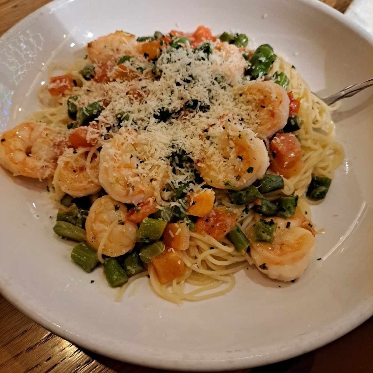 spagueti con camarones