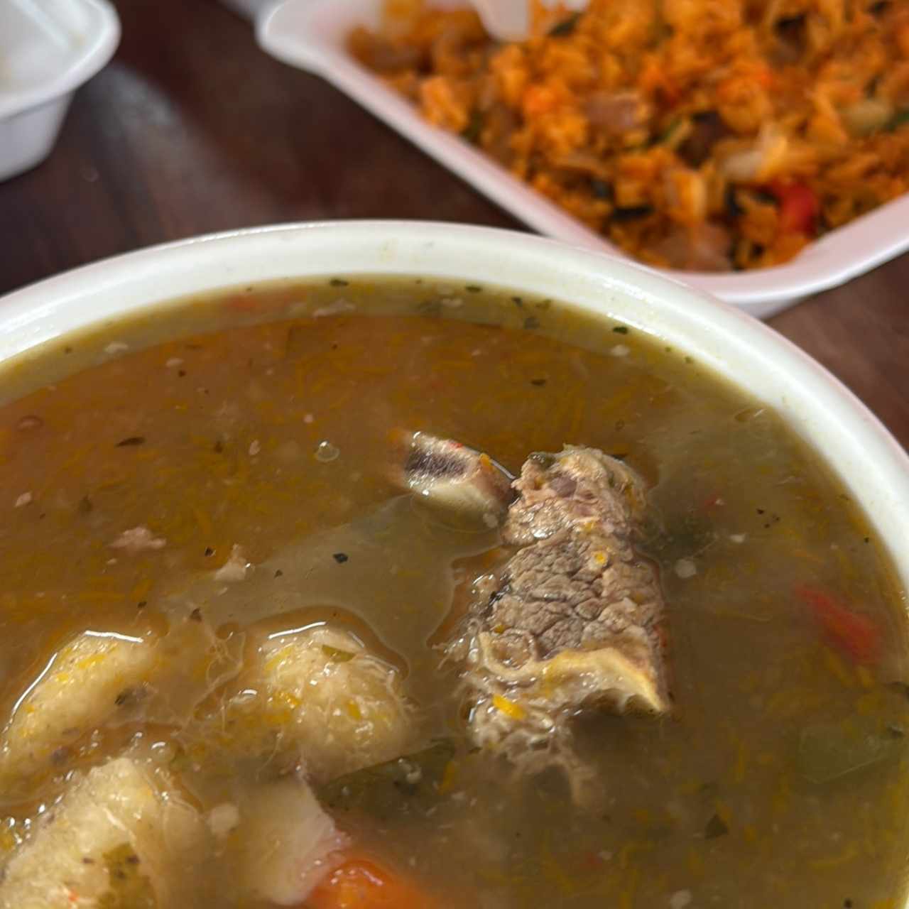 Sopa de res