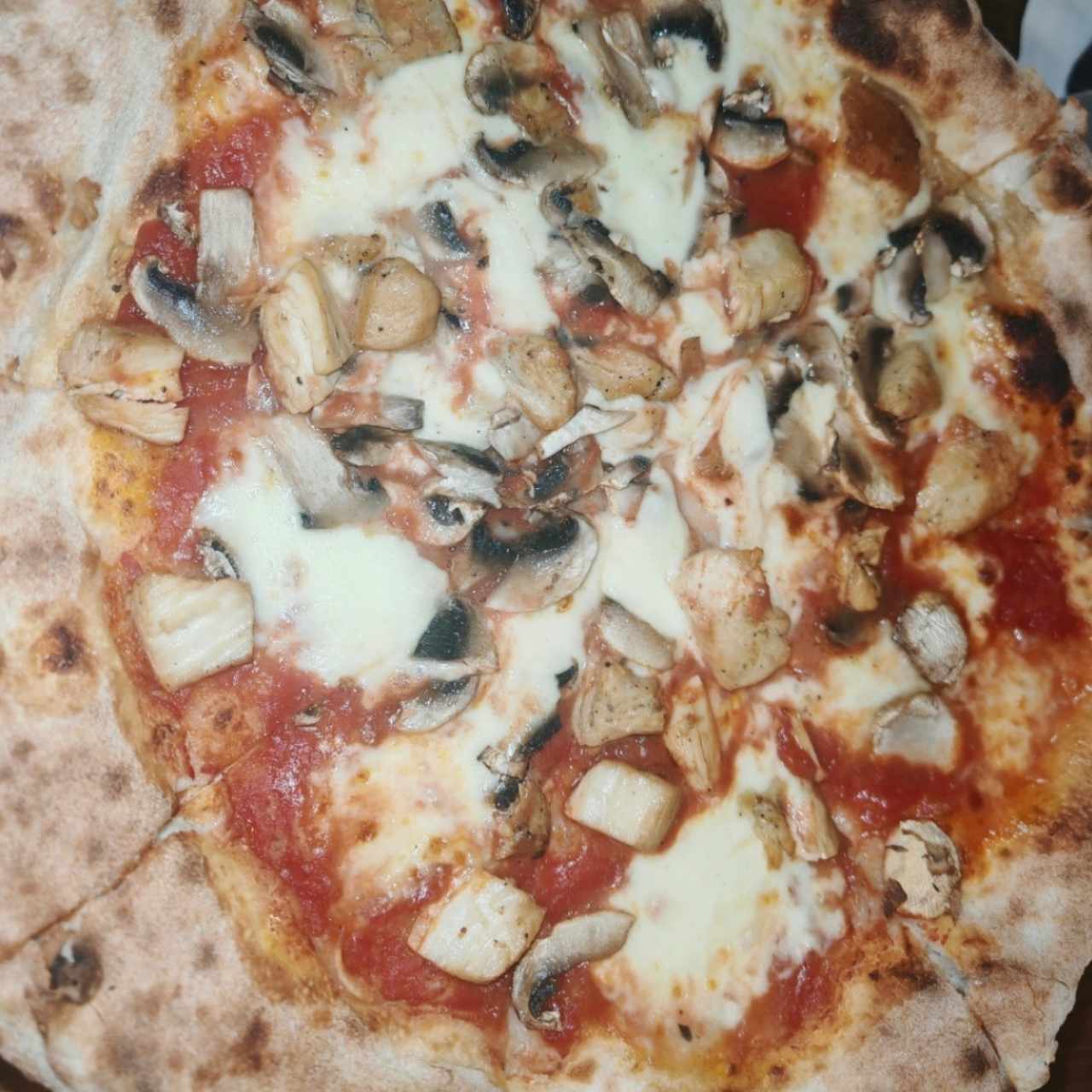 Pizza de pollo 