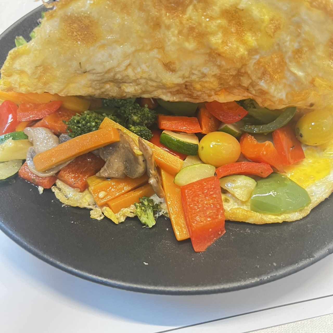 Vegetales nutritivos del omelette