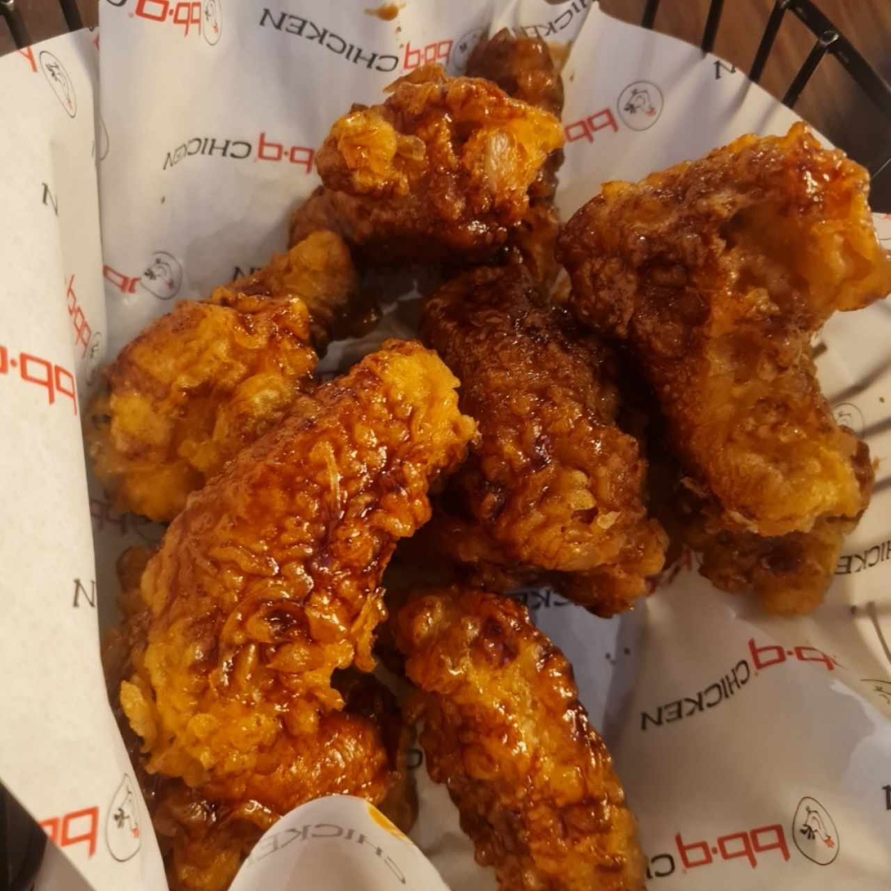 Boneless / Wings - Soy Garlic