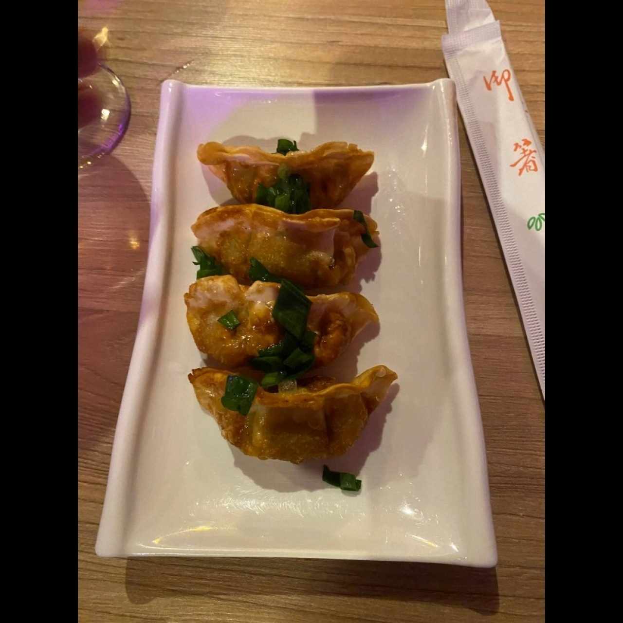 Entradas Japonesas - Gyozas de puerco