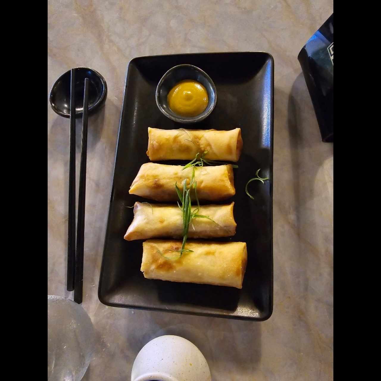 Entretiempos - Crispy Rolls