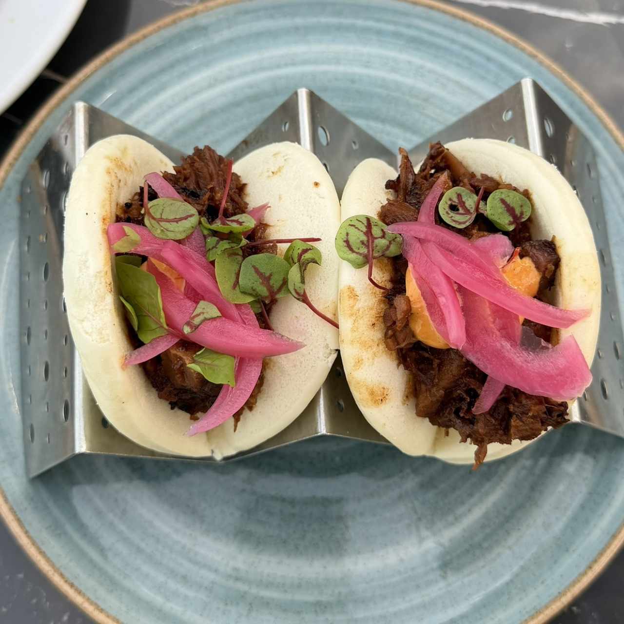 BAOS DE SHORT RIBS