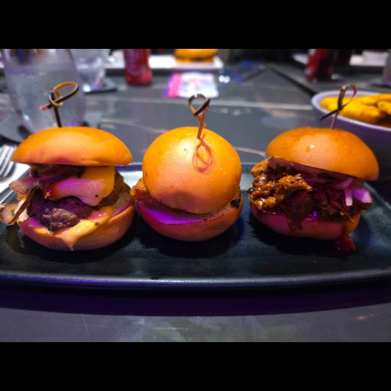 Menú - TRIO DE SLIDERS