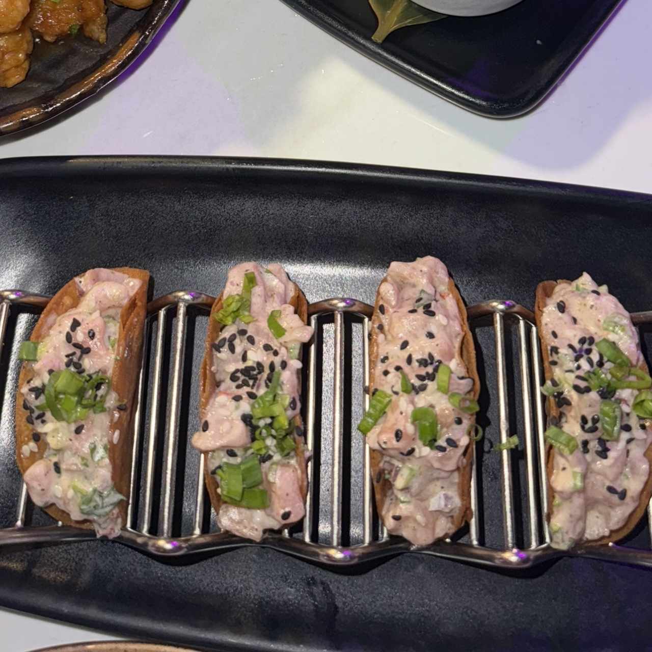 Menú - TACOS DE SALMÓN