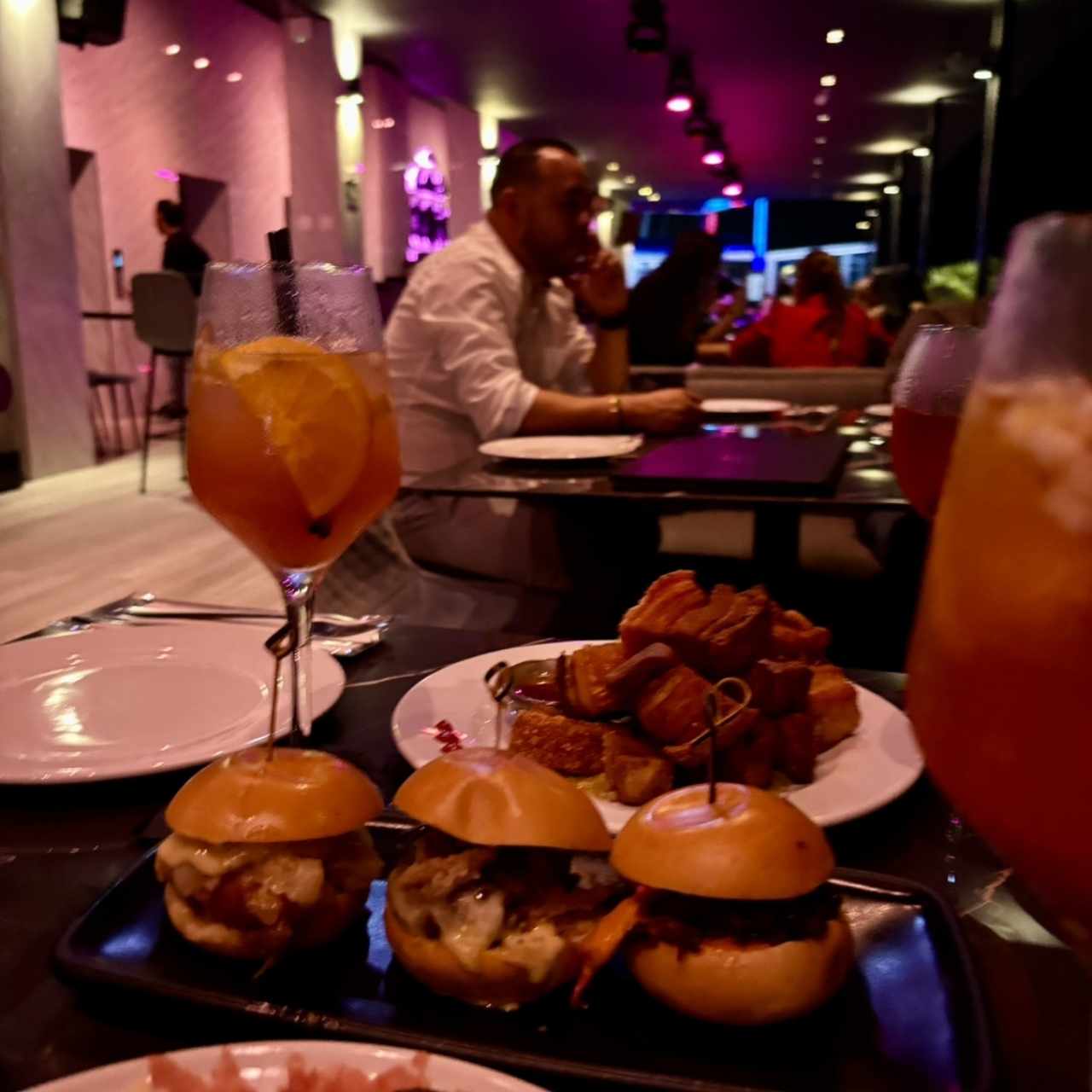Menú - CIELO BURGER