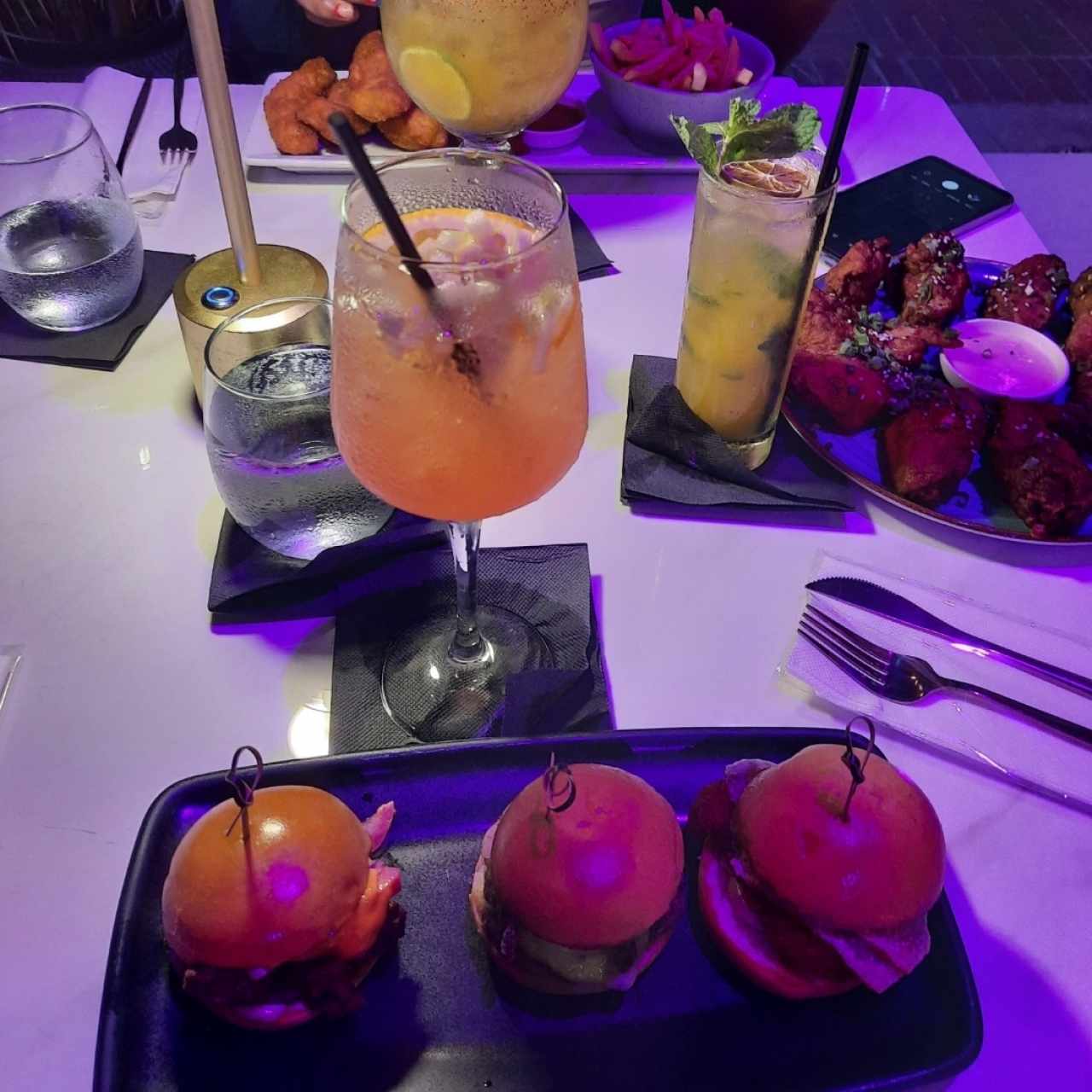 Menú - TRIO DE SLIDERS 