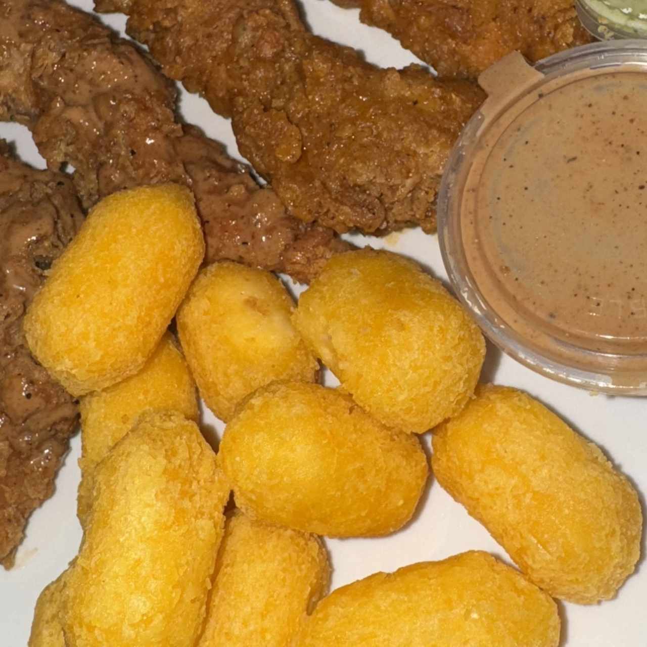 Chicken Fingers - La Caja