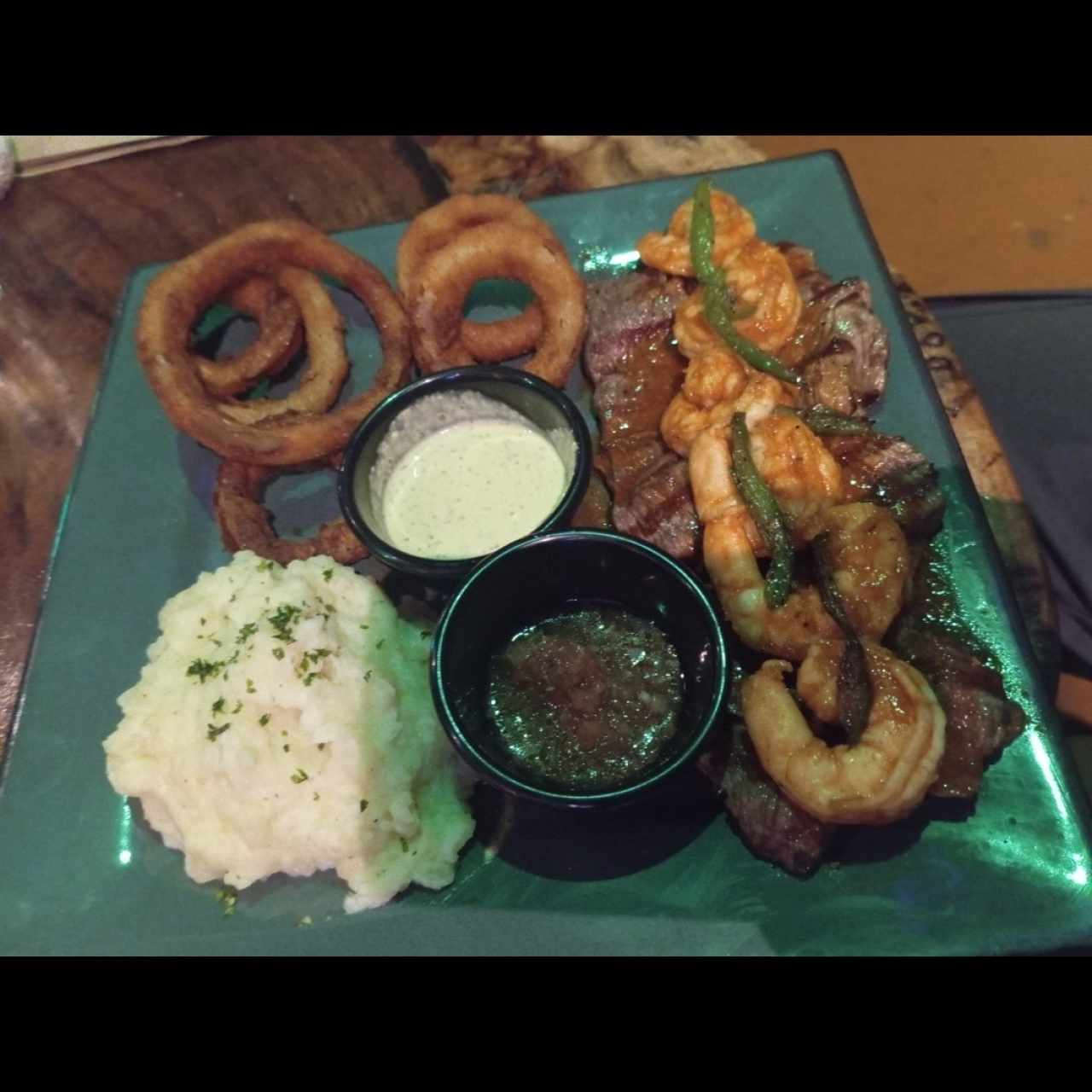 filete de res mar y tierra
