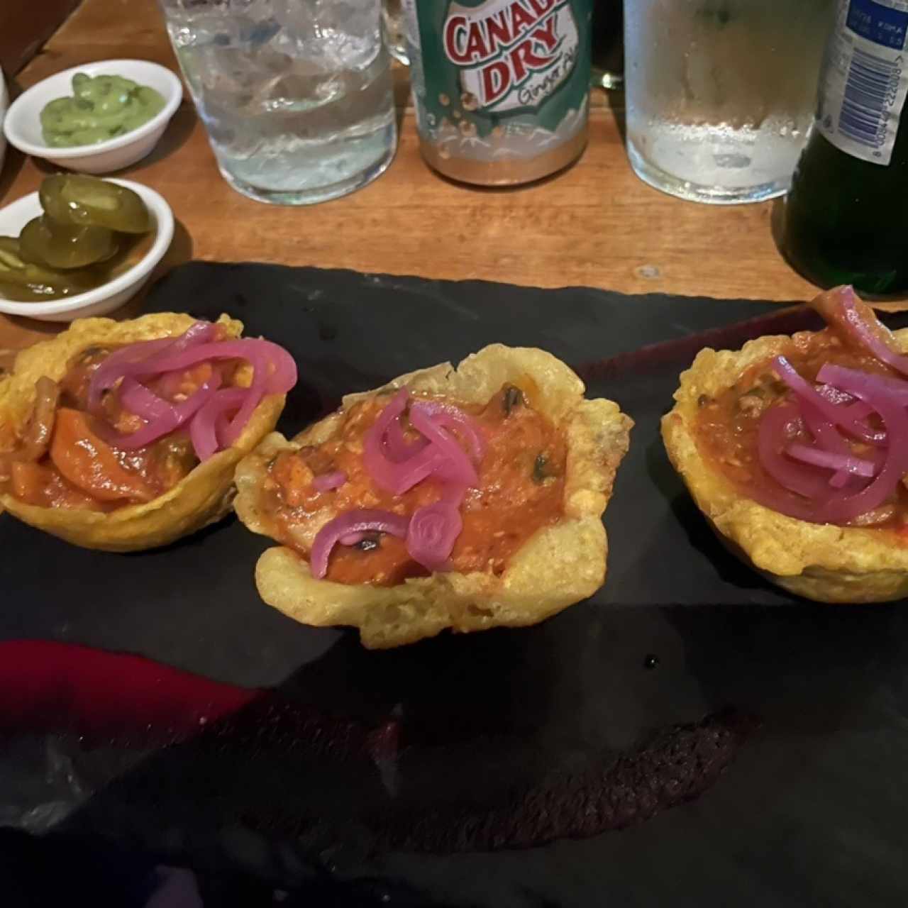 OCEAN TRIO DE PATACONES
