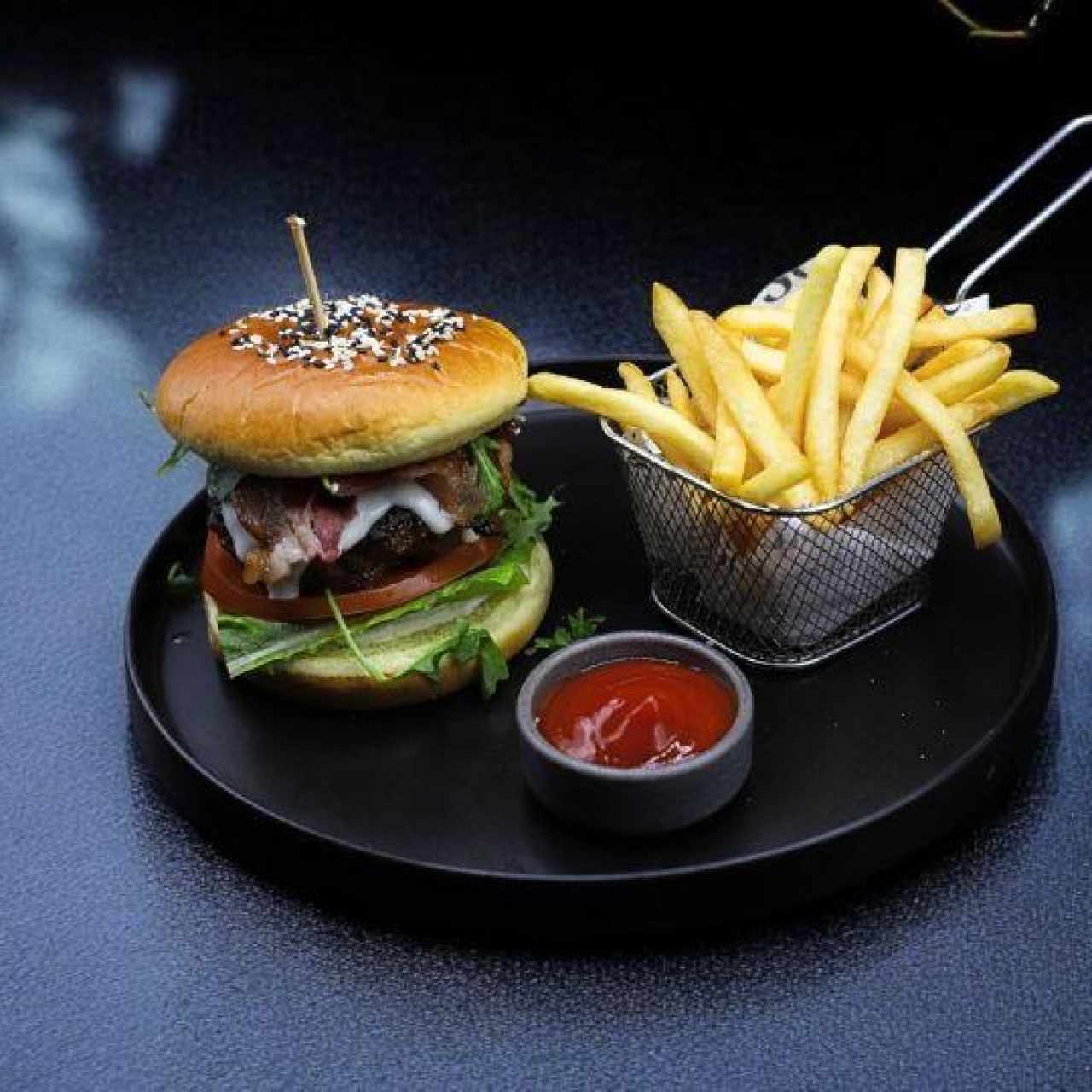 SAMA BURGUER