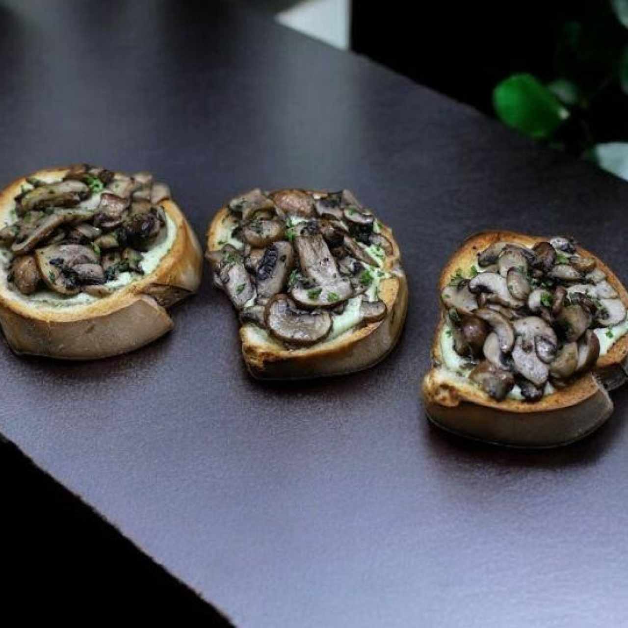 BRUSCHETTA MONTANARA