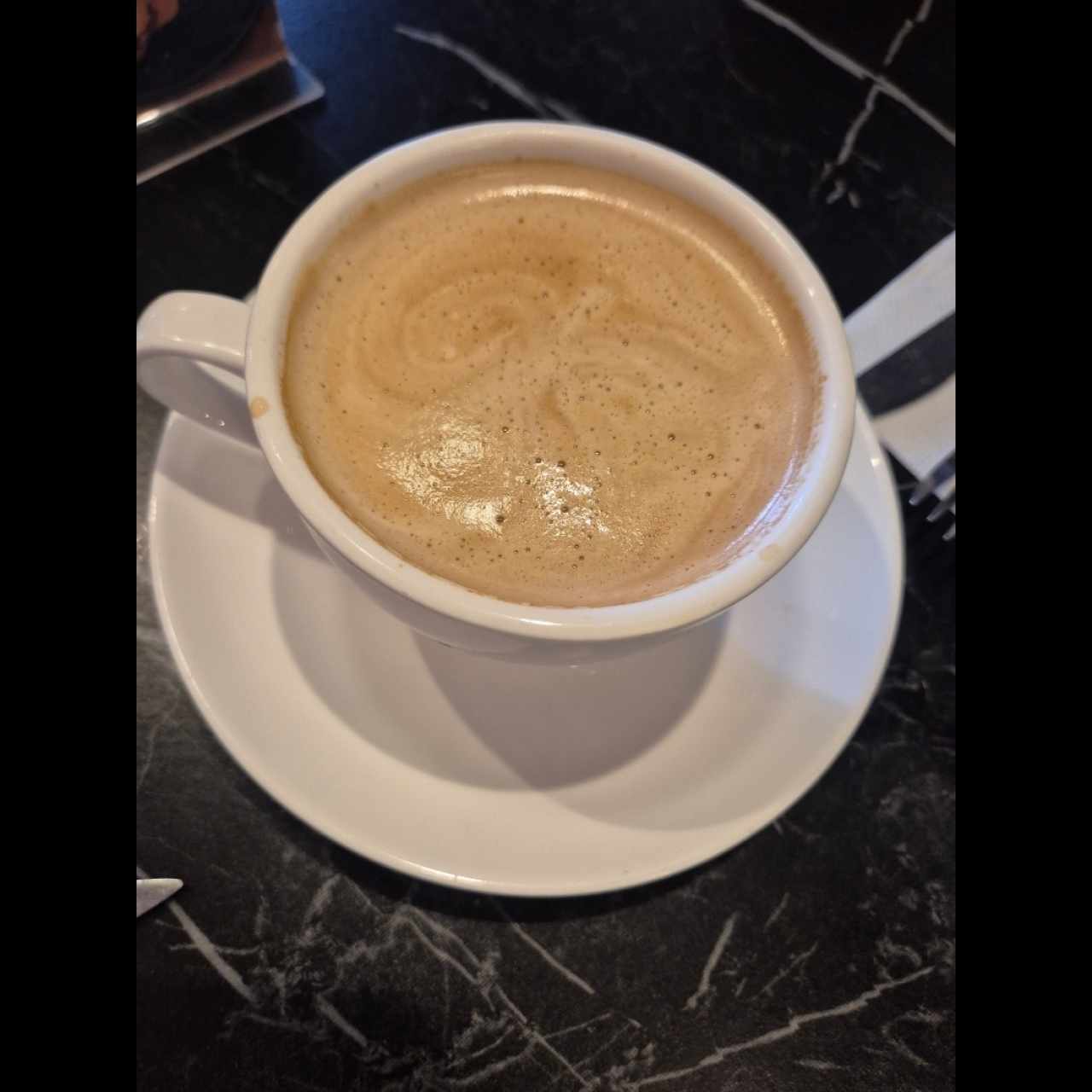 café