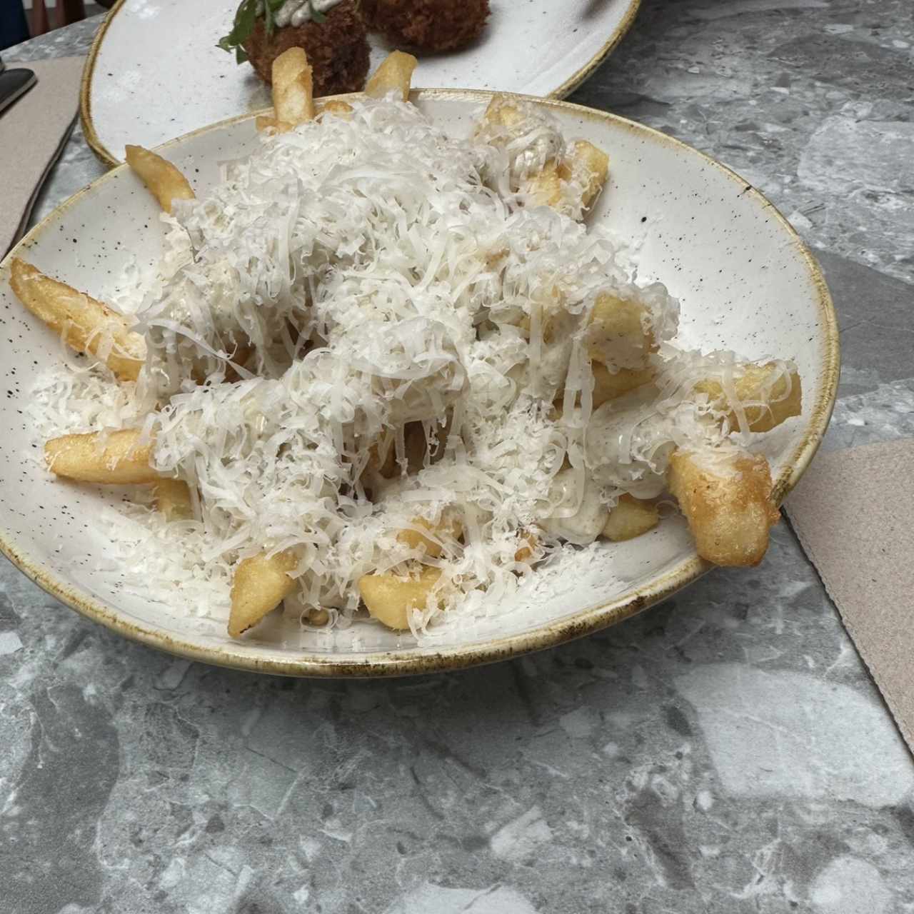 PARMESAN TRUFFLE FRIES