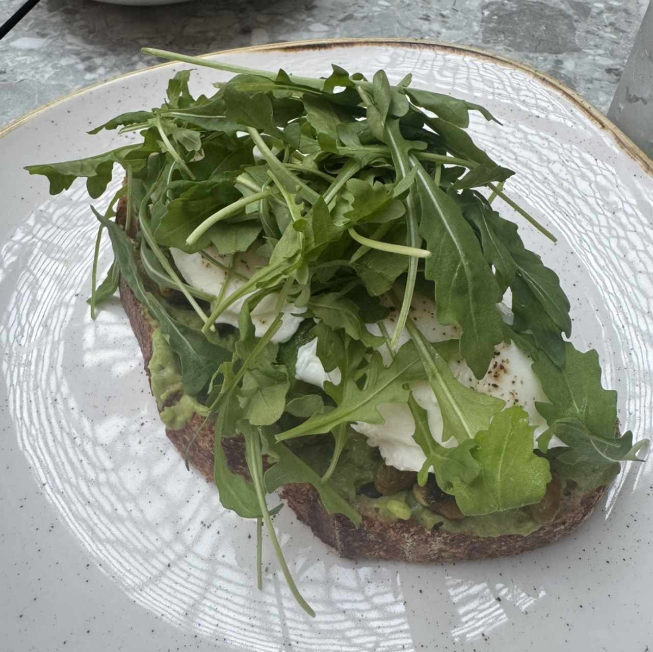 BRUNCH - AVOCADO TOAST