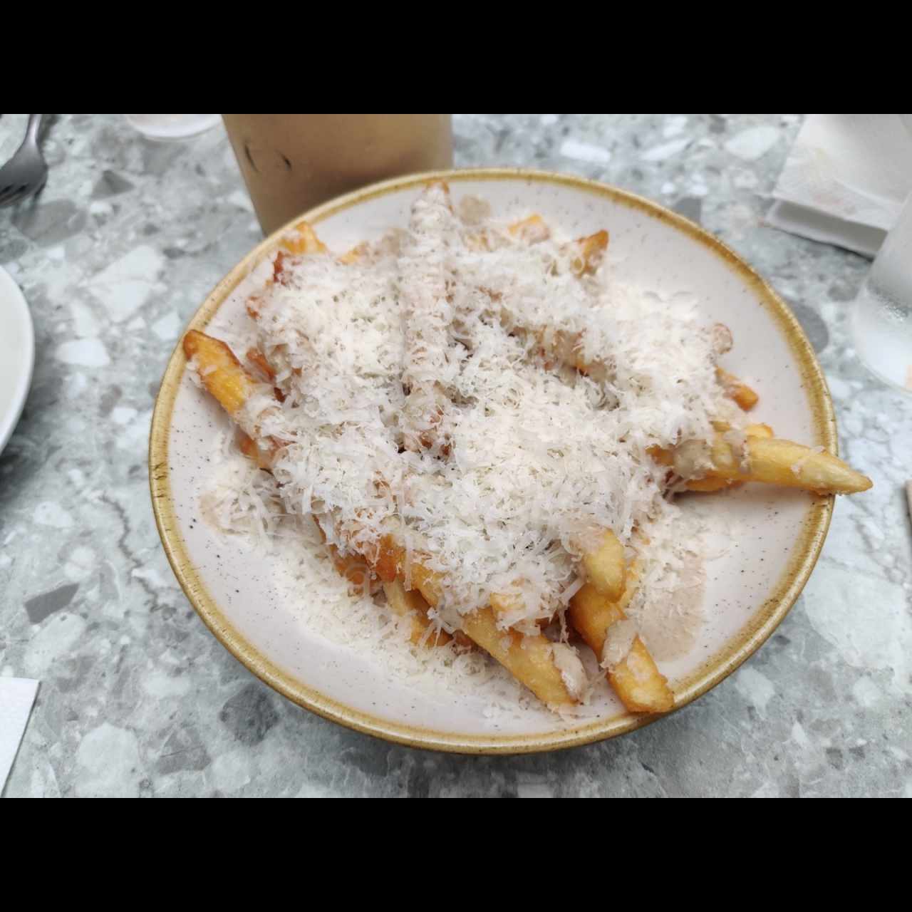 PARMESAN TRUFFLE FRIES