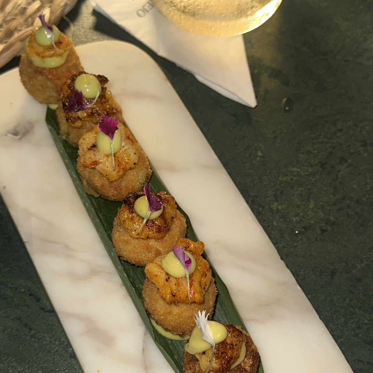 Camarones en Tempura,Alioli Picante