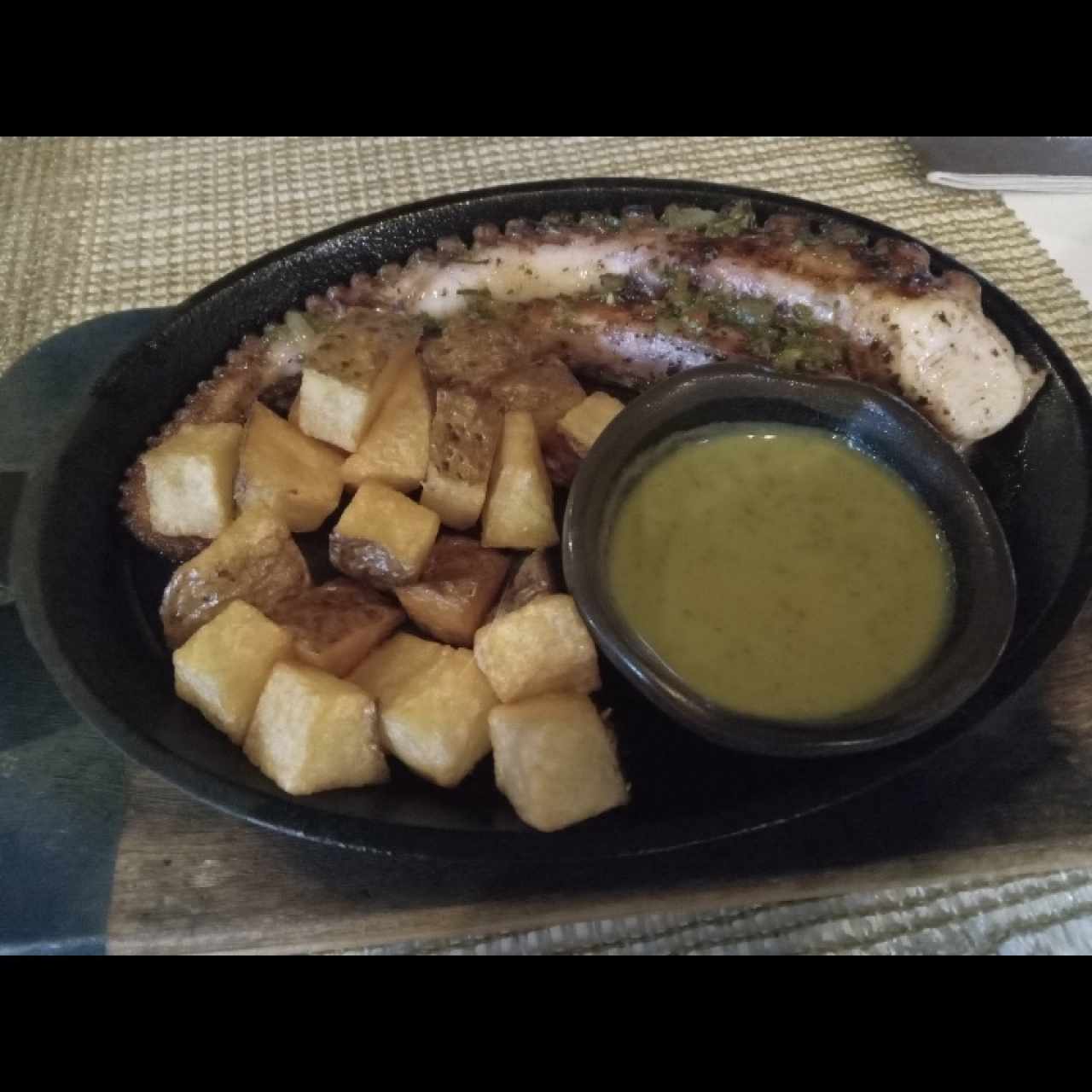 pulpo al carbón 