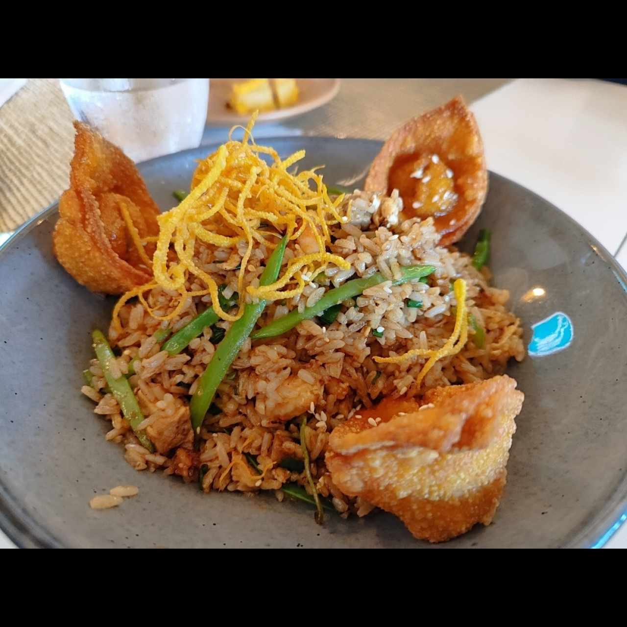 Platos Fuertes - Arroz Chaufa Capón