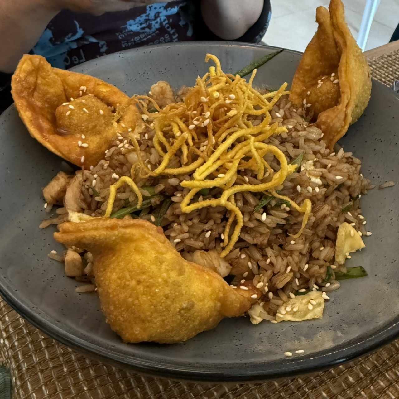 Platos Fuertes - Arroz Chaufa Capón