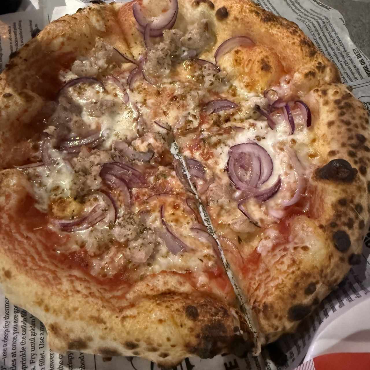 Pizza cebolla y chorizo