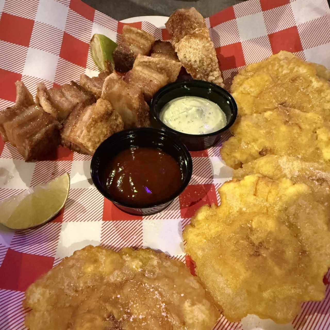 Pork con patacones