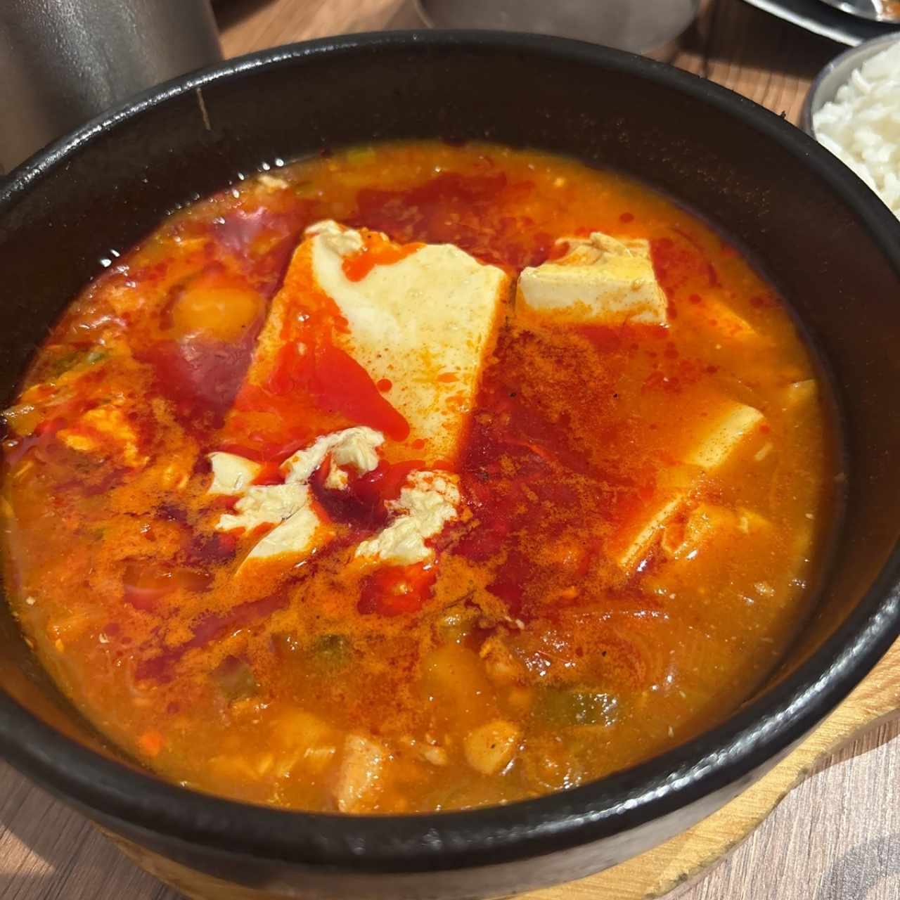 Sopa - SUNDUBU JJIGAE
