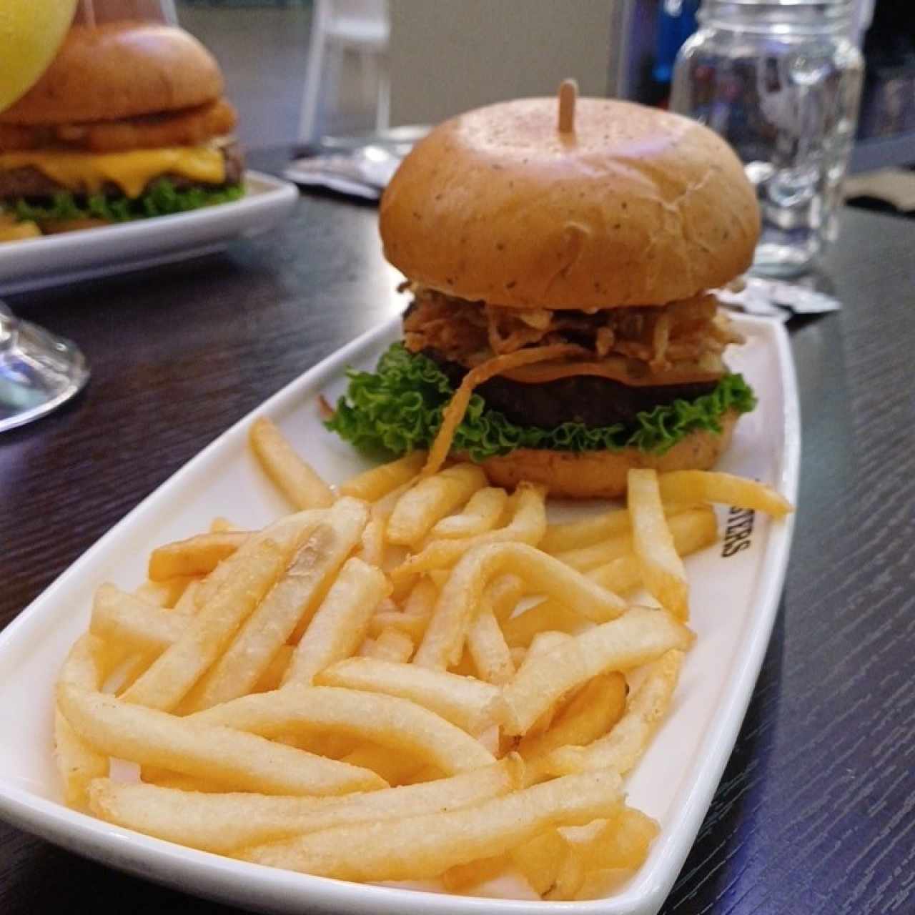Burgers - Bombastic