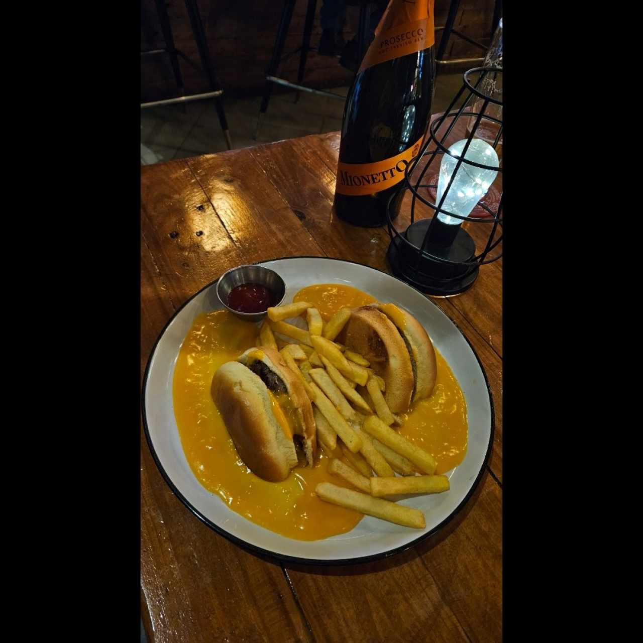 burger promo