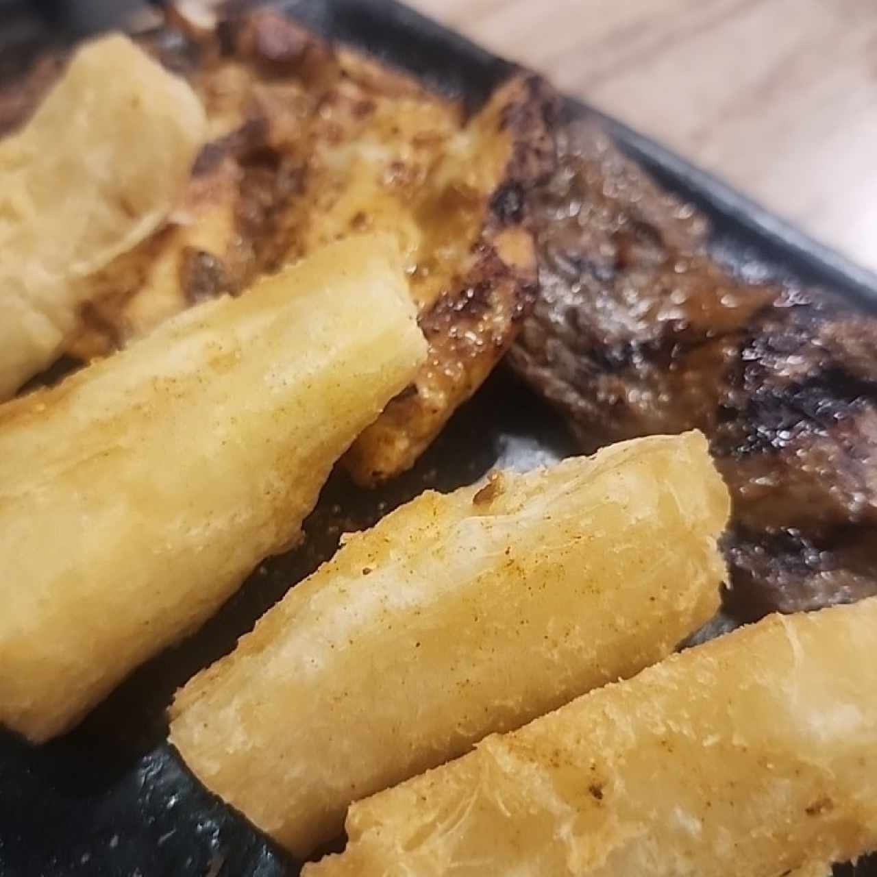 carne y pollo