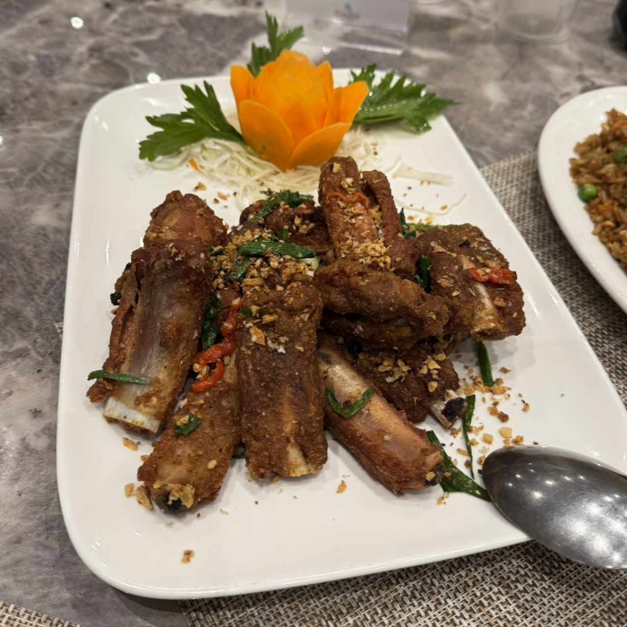 Costillitas sal y pimienta