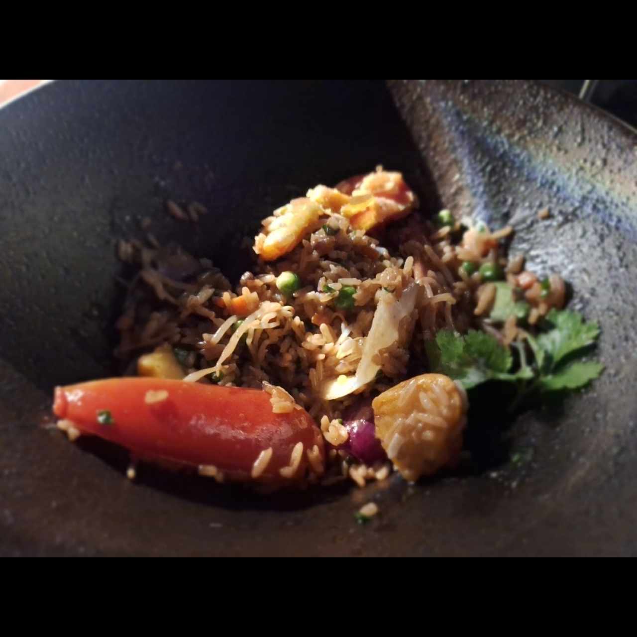 Teppanyaki de Lomo de Res Acevichado. El lomo servido aparte para veganizarlo.