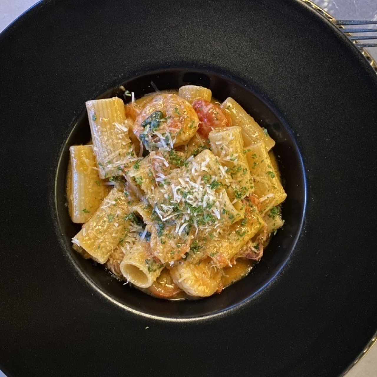 Pastas - Rigatoni con Camarón