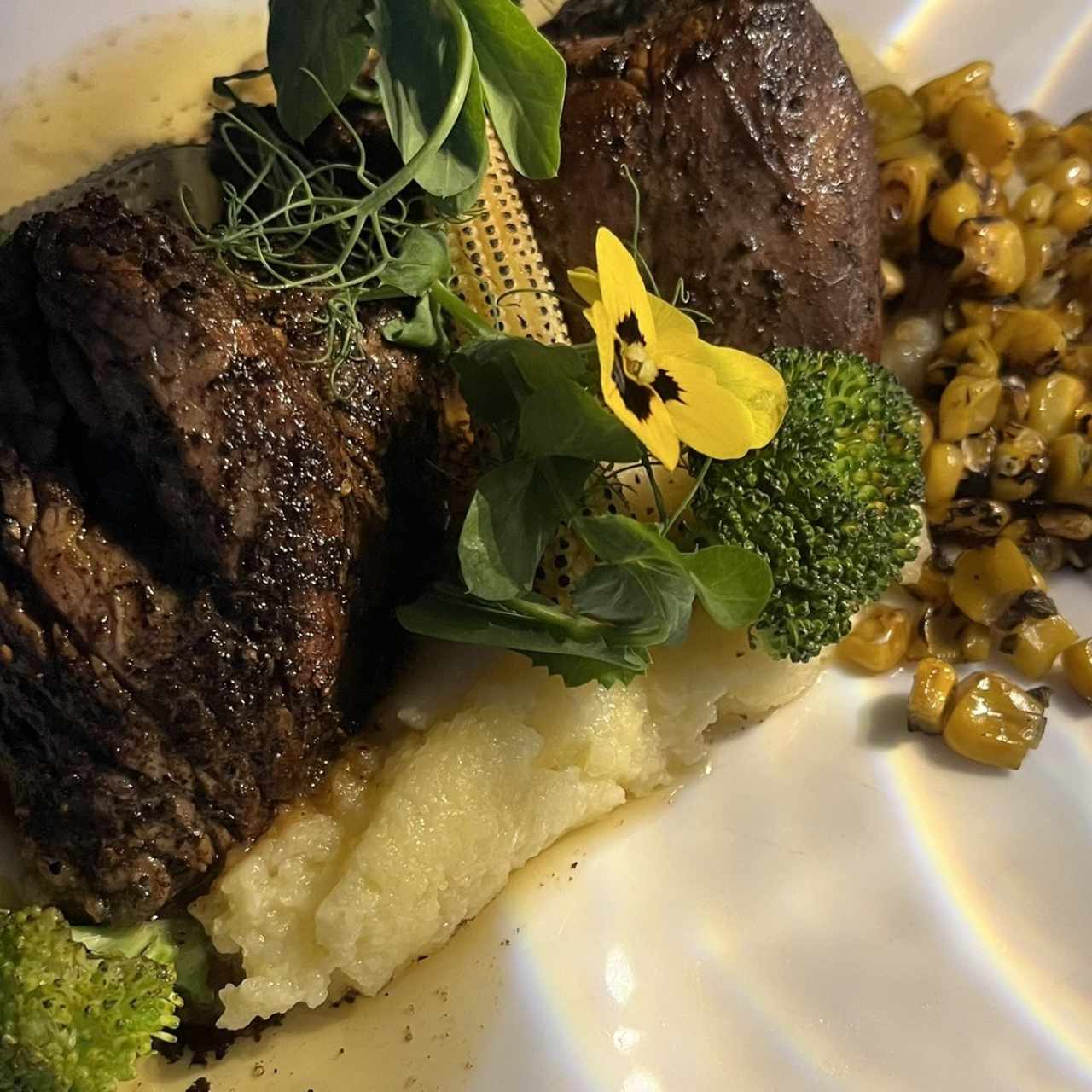 Filete con Costra de Pimienta