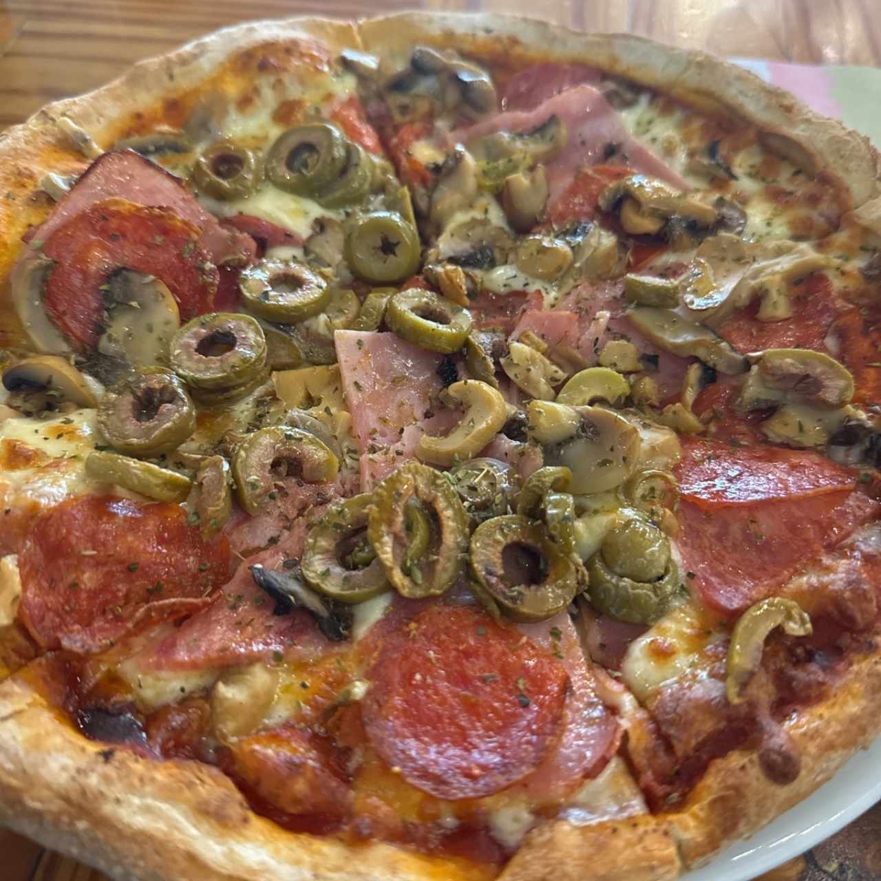 Pizzas especiales - Pizza de combinación
