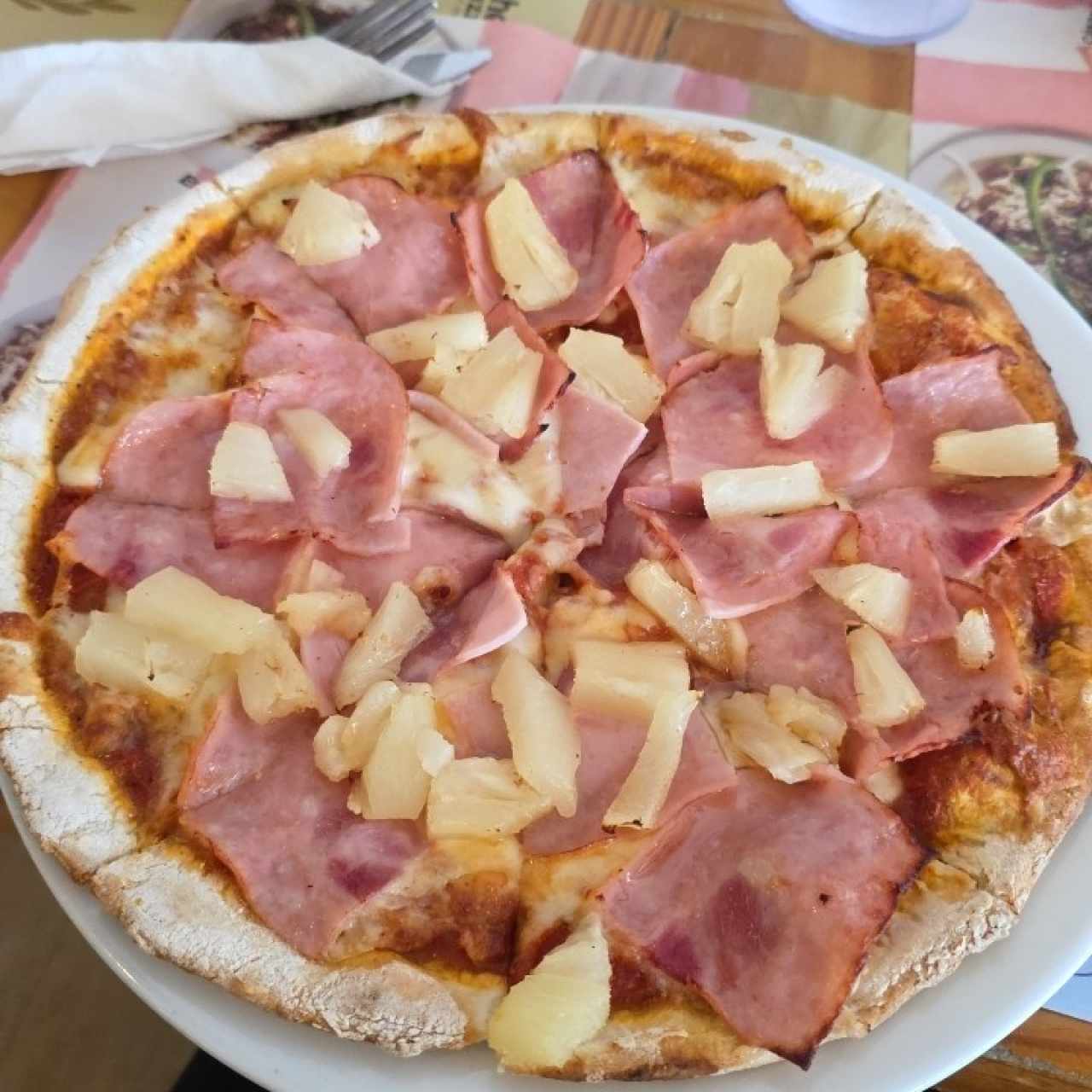 Pizzas especiales - Pizza hawaiana