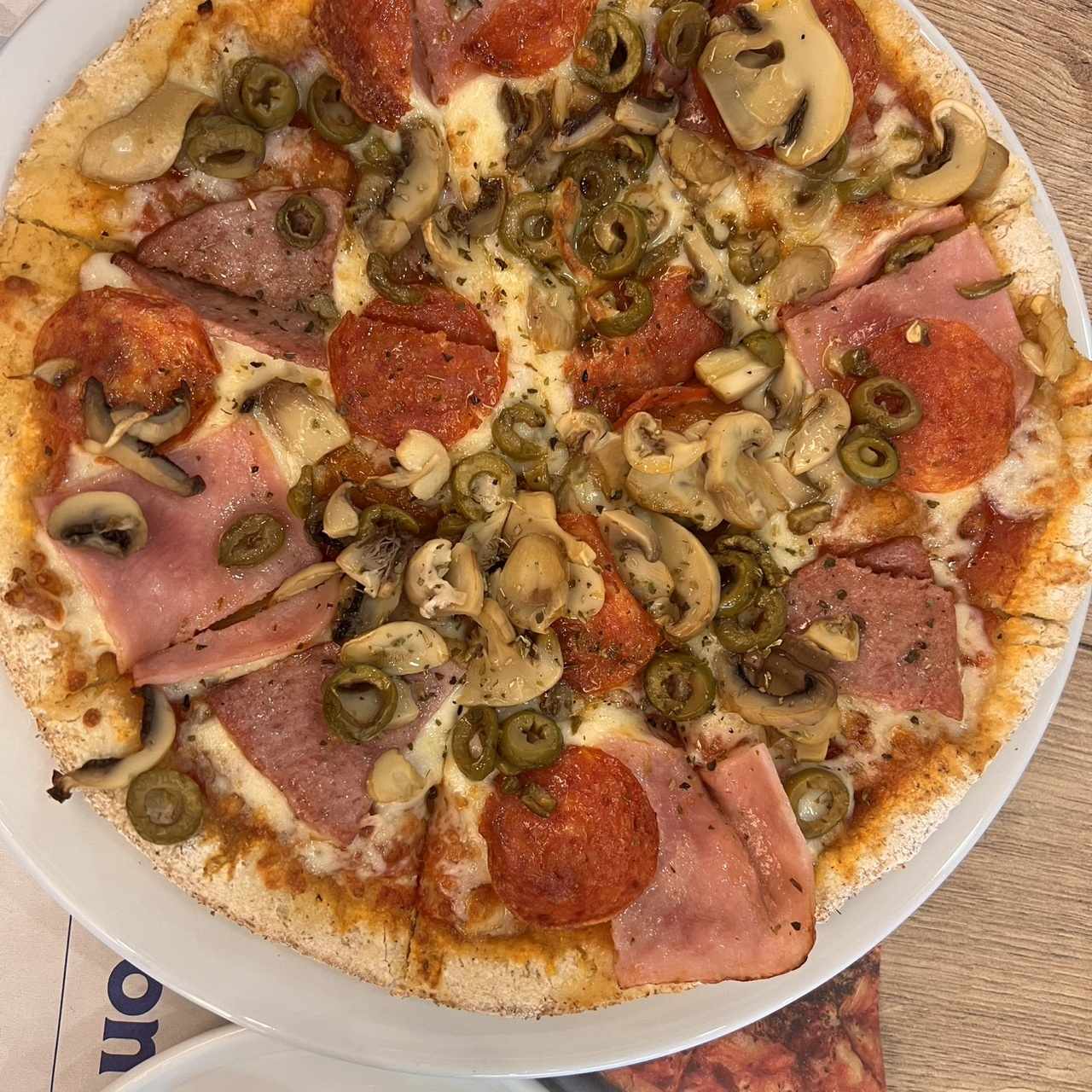 Pizzas especiales - Pizza de combinación