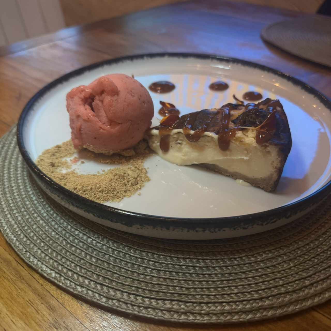 Tarta de Quesos Locales