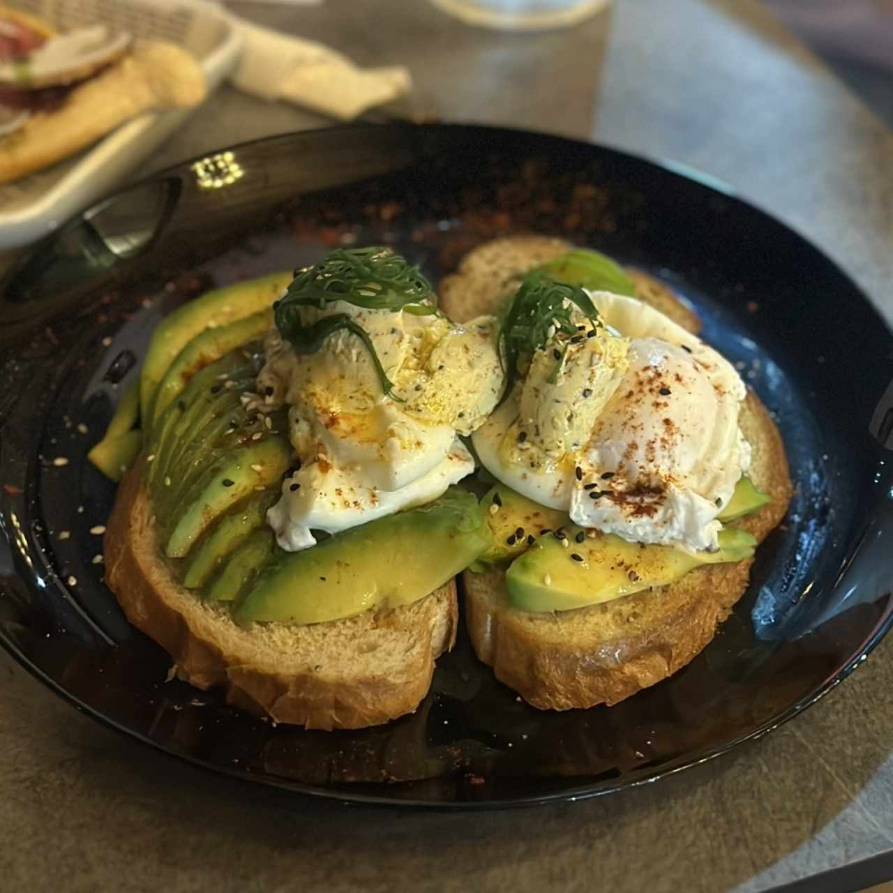 Avo Toast