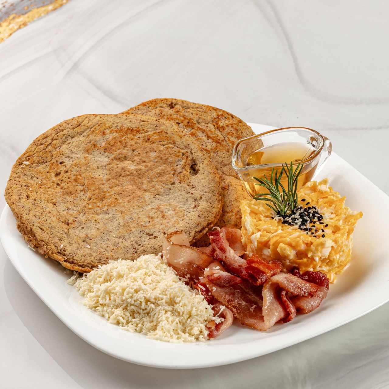Pancakes de Avena y Mantequilla de Maní