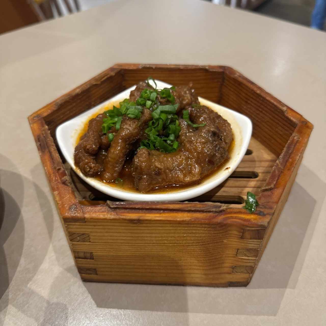 Dim Sum - PATITAS DE POLLO