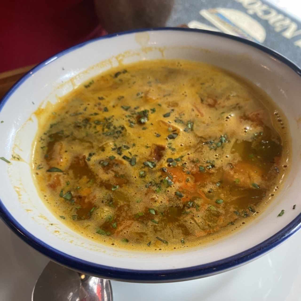 Sopa de Lenteja con Chorizo Tableño